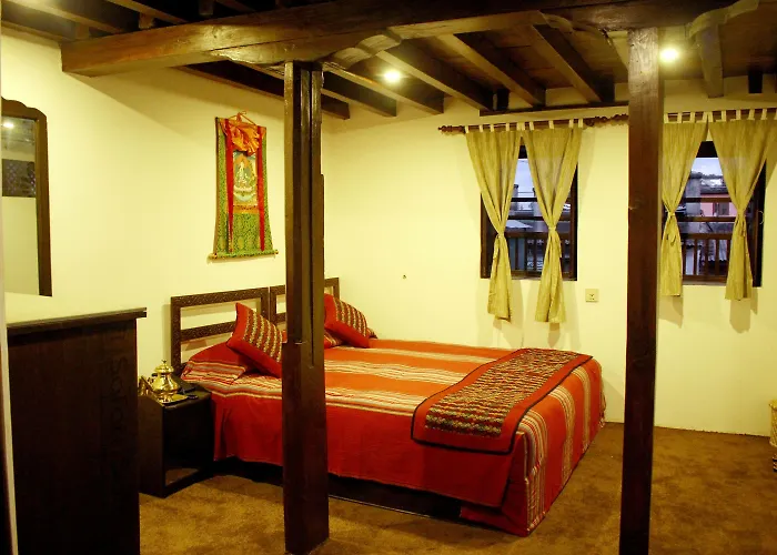 Hotel Temple House